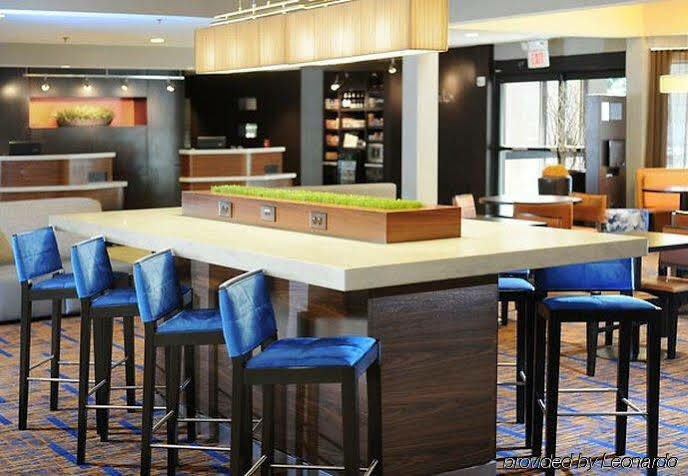 Hotel Courtyard By Marriott Airport 3*