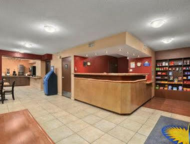 Deluxe Near Lackland Afb