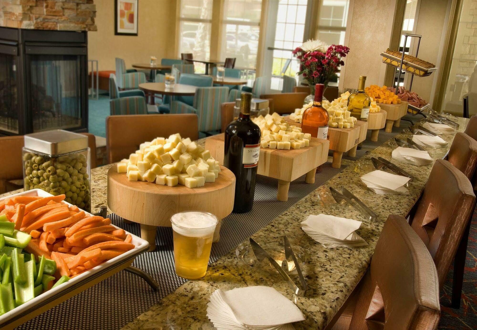 By Marriott Seaworld / Lackland 3*