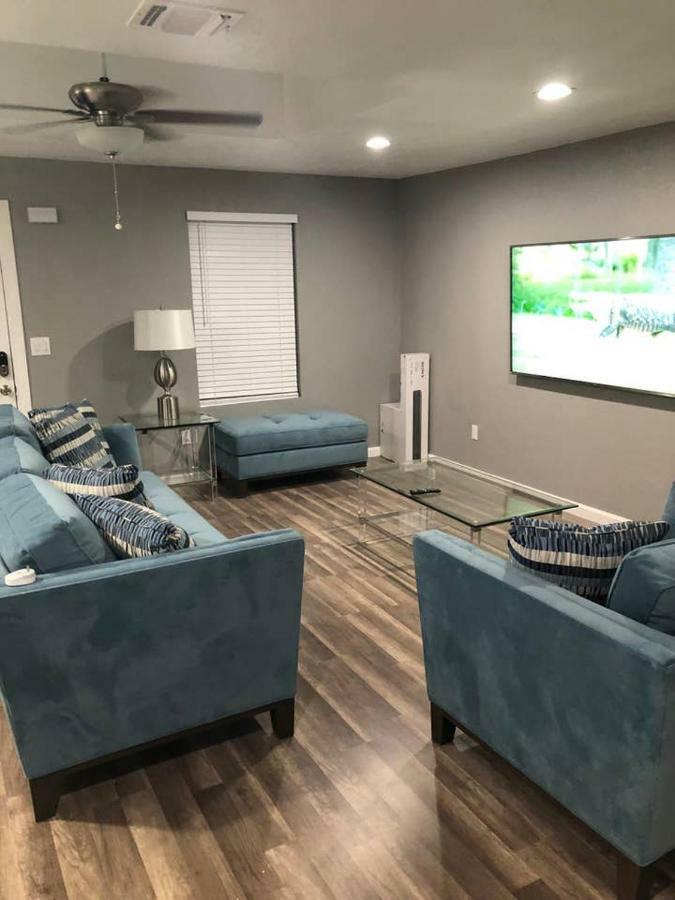 Downtown Contemporary Yet Cozy Fun * San Antonio
