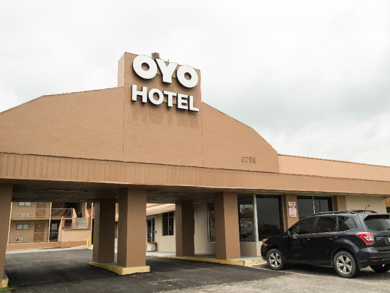Oyo Lackland Afb Seaworld Hwy 90 W Hotel San Antonio