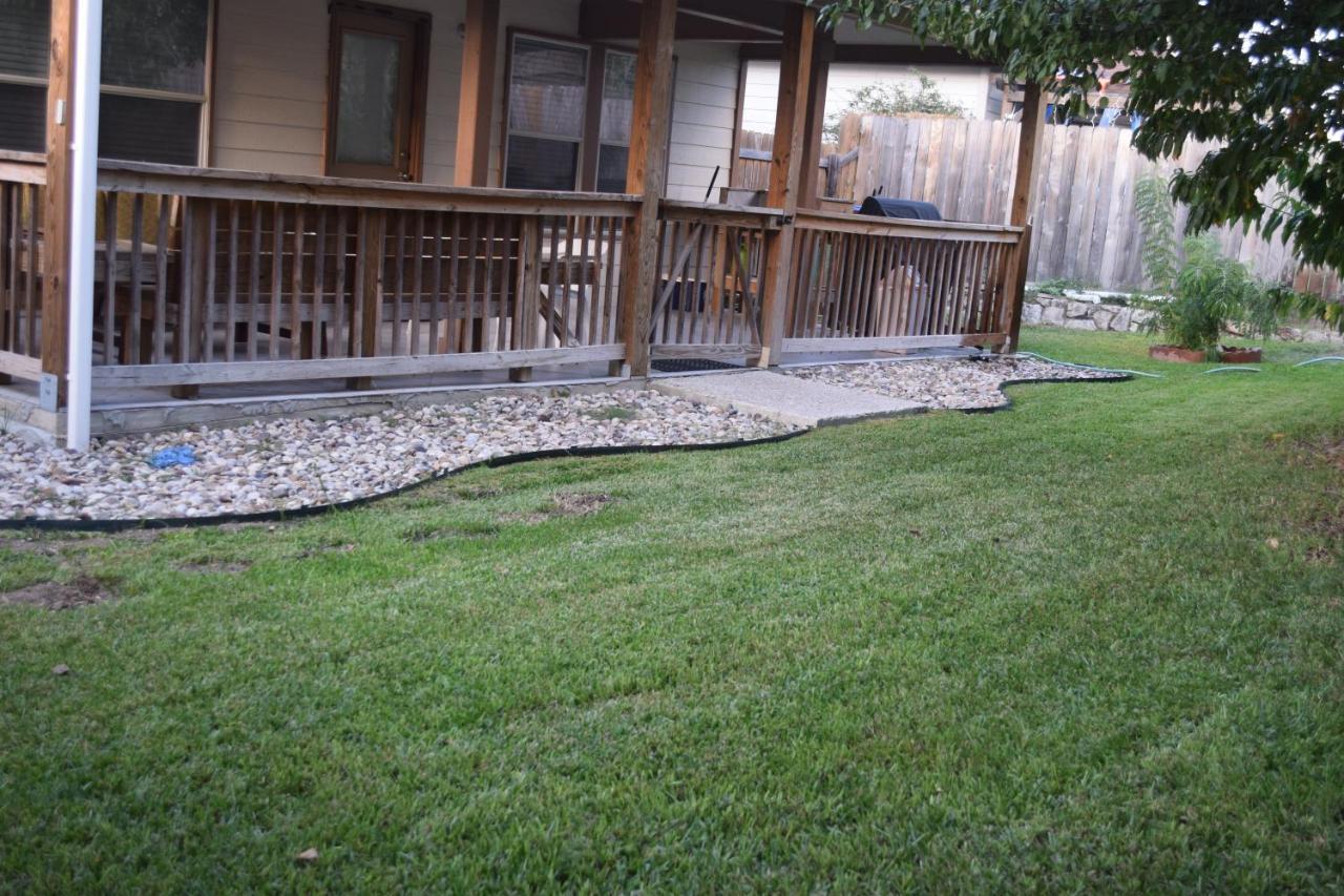 Your Ideal Getaway Home! Close To Utsa & Six Flags Holiday home San Antonio