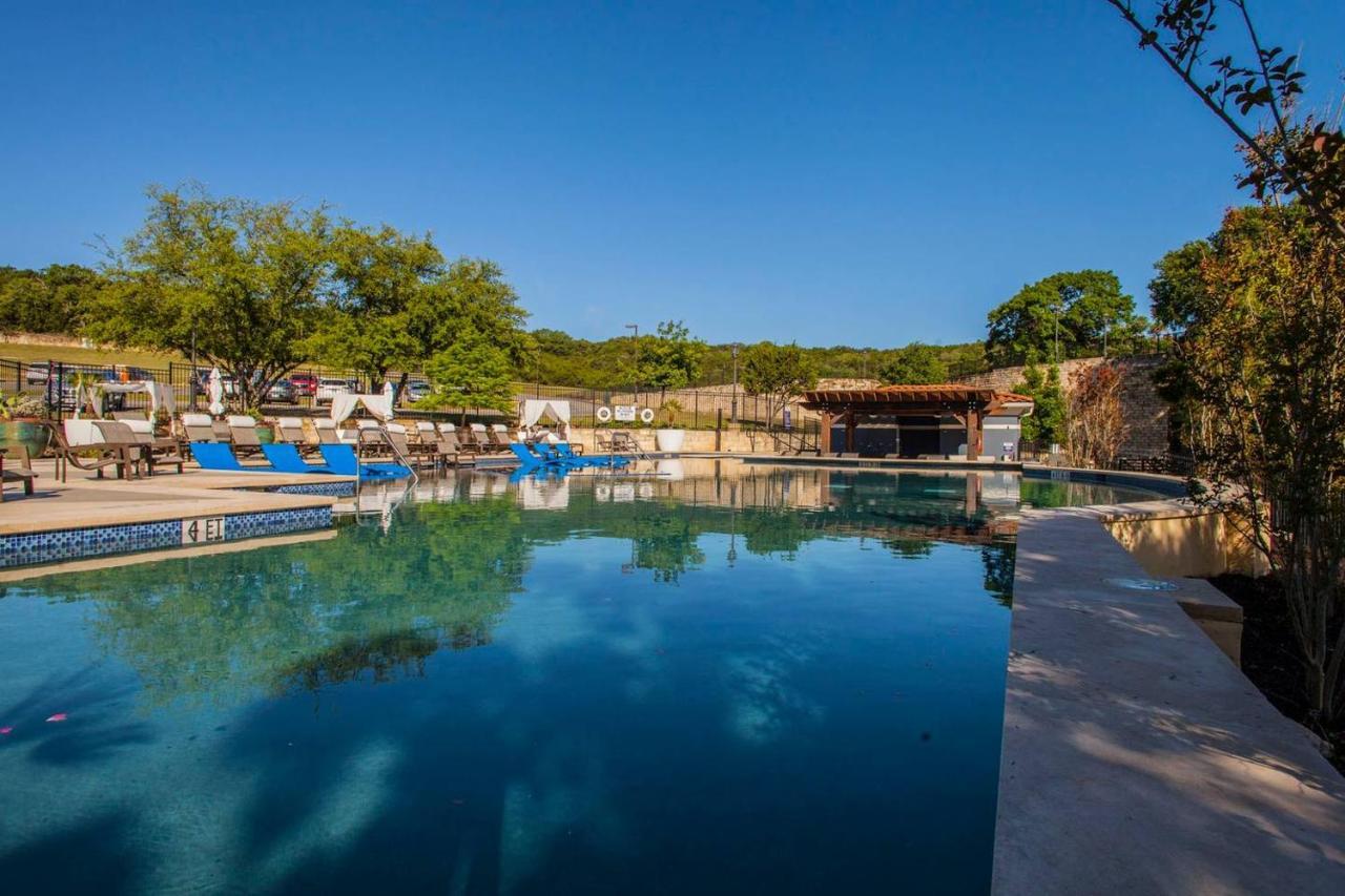 Apartment Relaxing + Pool + Gym San Antonio