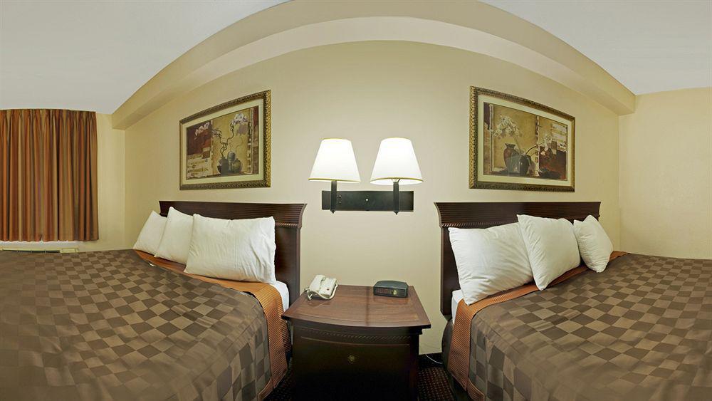 Hotel Deluxe Near Lackland Afb *