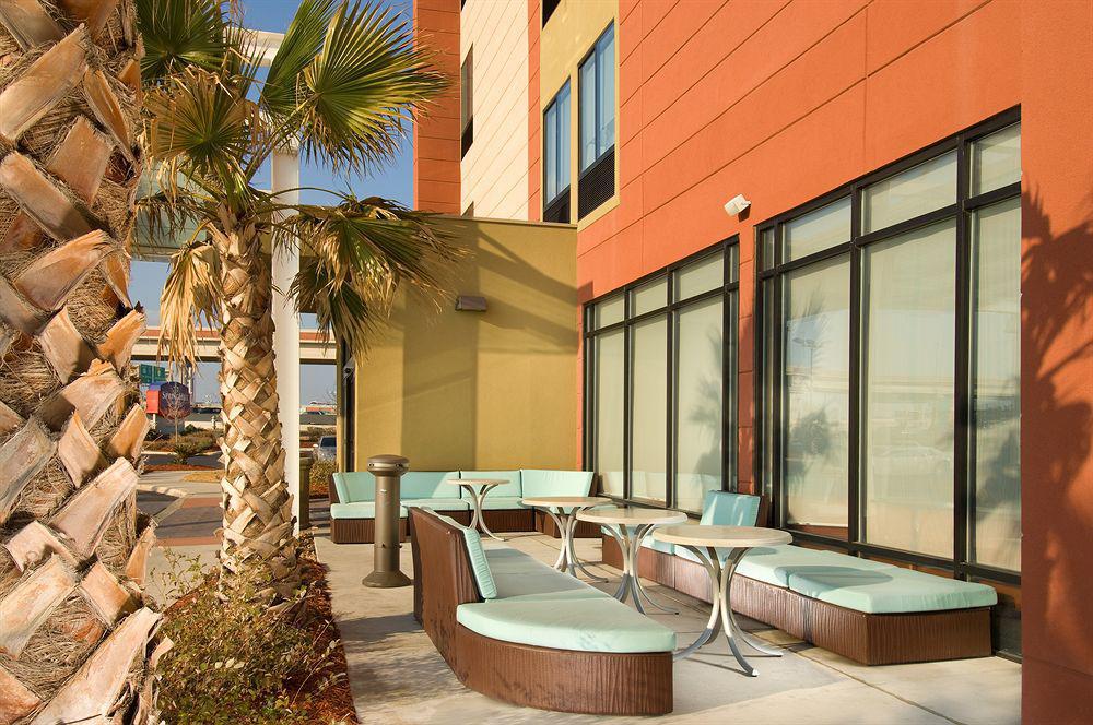 Springhill By Marriott Airport Hotel San Antonio
