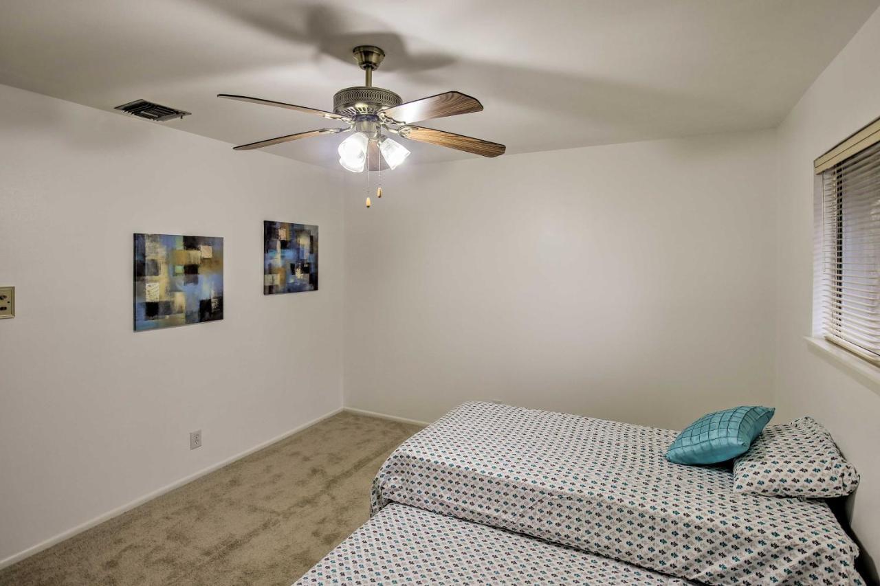 Charming Abode About 10 Mi To River Walk! San Antonio