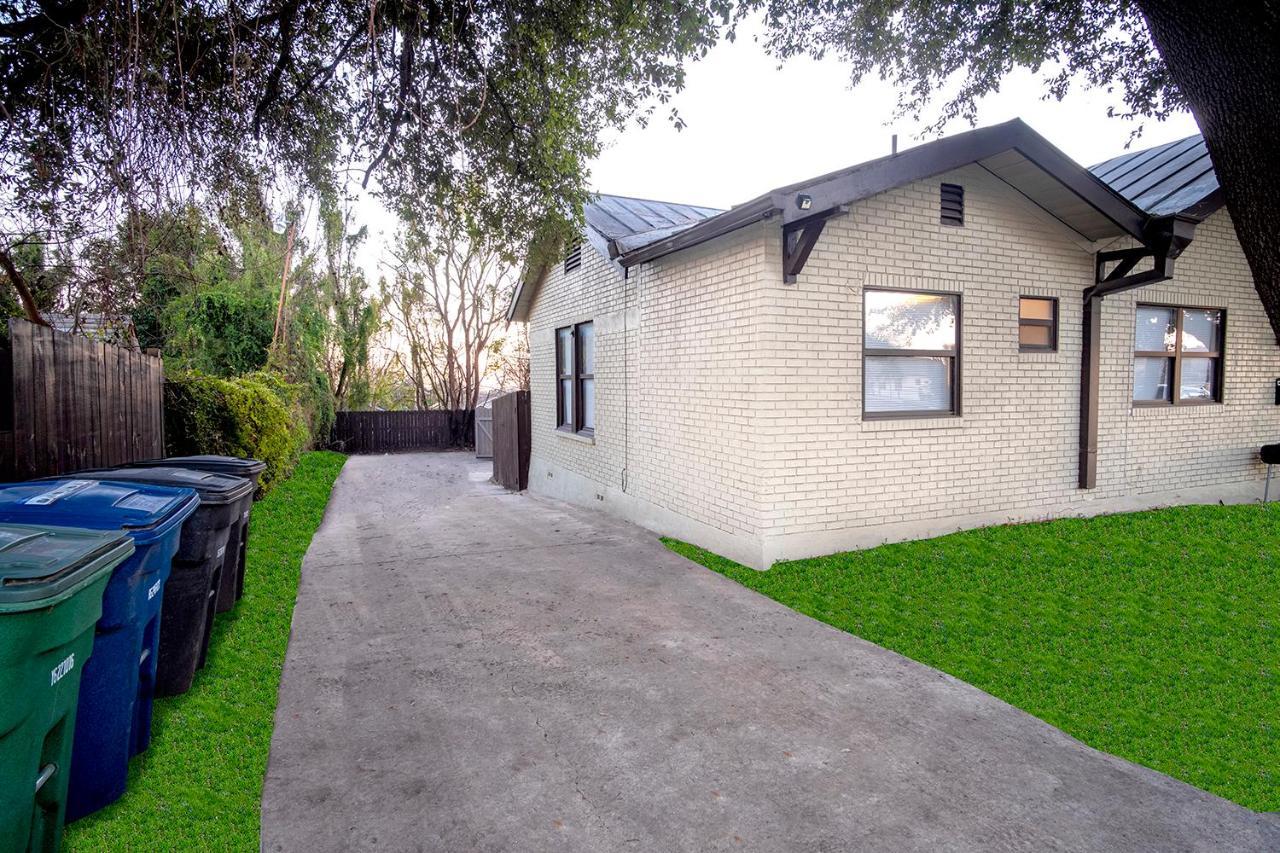 Cozy Downtown 2br/1ba Sleeps 8 Apartment San Antonio