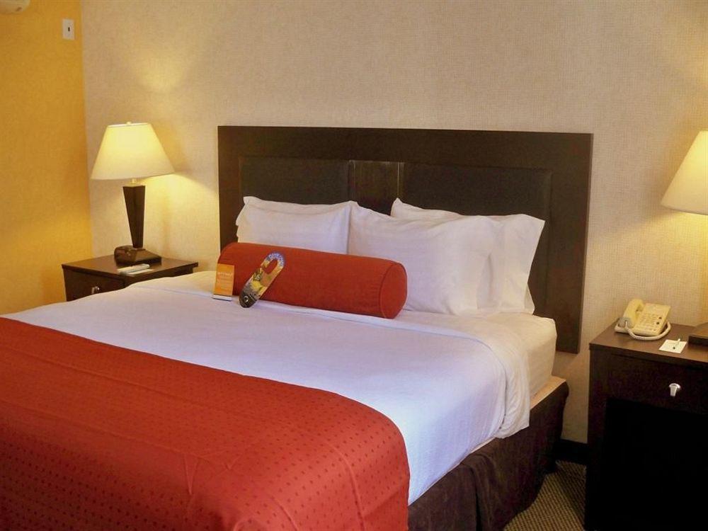El Tropicano Riverwalk 3* San Antonio