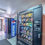 Motel 6 San Antonio, TX - Fiesta