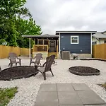 Spacious Home Near Downtown San Antonio