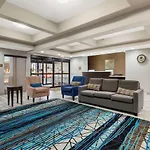 Comfort Inn & Suites Near Medical Center