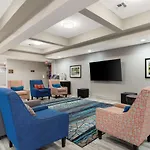 Comfort Inn & Suites Near Medical Center