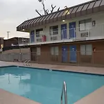 Travelodge By Wyndham San Antonio Lackland Afb North