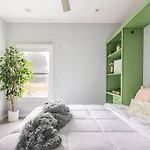 Downtown Modern Farmhouse-Pool- Sleeps 12