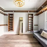 Downtown Modern Farmhouse-Pool- Sleeps 12