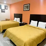 Pecan Valley Inn & Suites