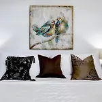 Antlers - A Birdy Vacation Rental