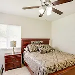 Sunny San Antonio Home With Backyard And Patio!