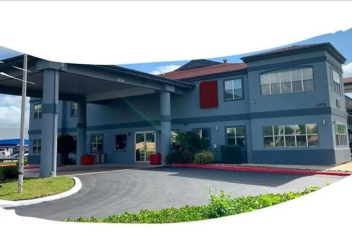 Fiesta Inn & Suites