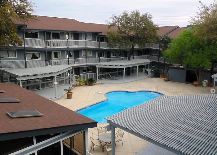 Home Suites