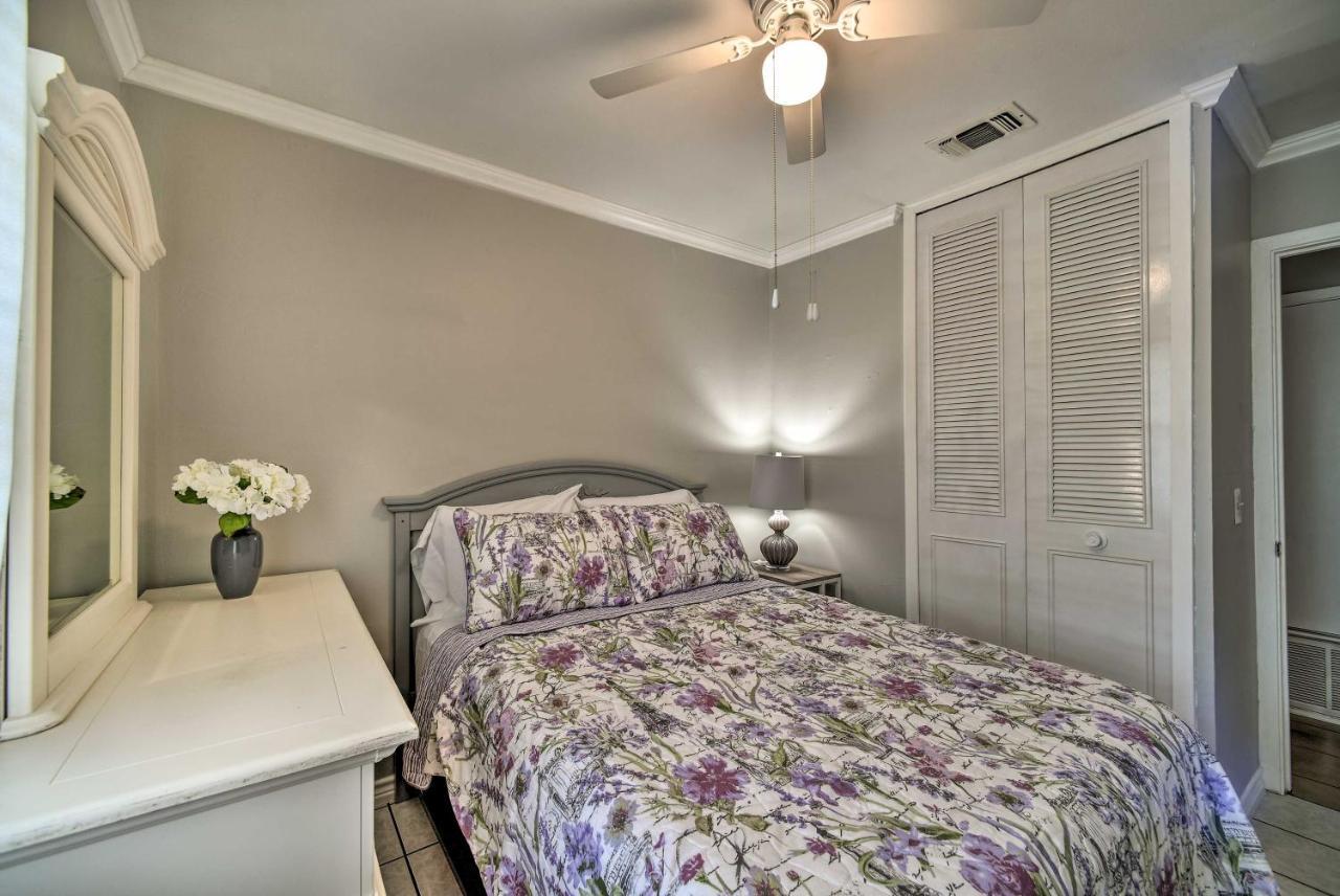 Cozy Family 3 Mi To Lackland Afb Holiday home *