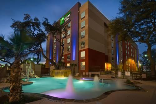 Hotel H I Express & Medical-six Flags