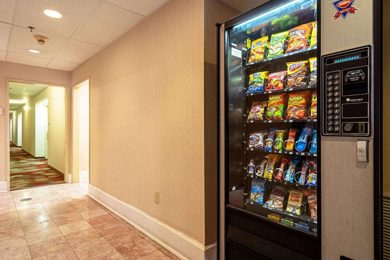 Quality Northeast Hotel