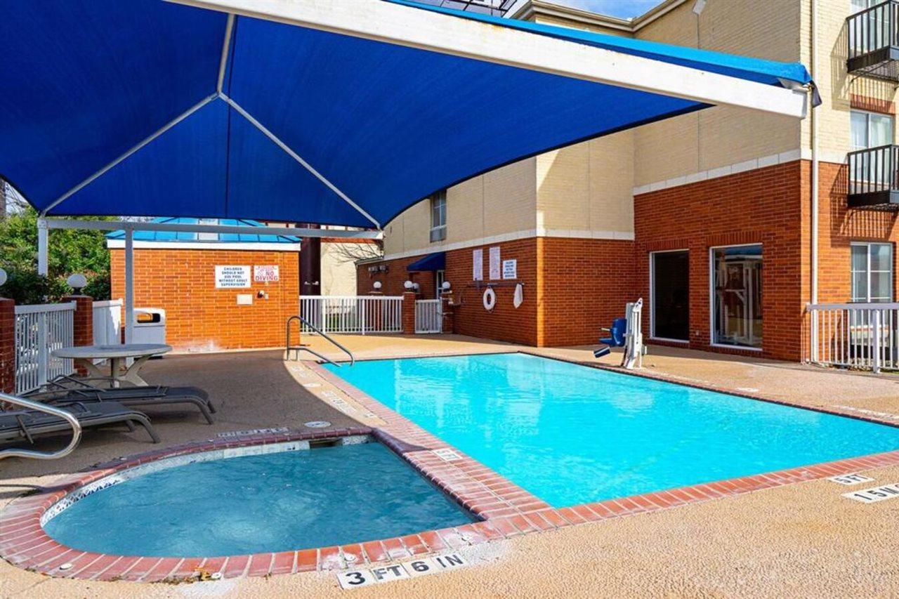 Hotel Quality Northeast 3*