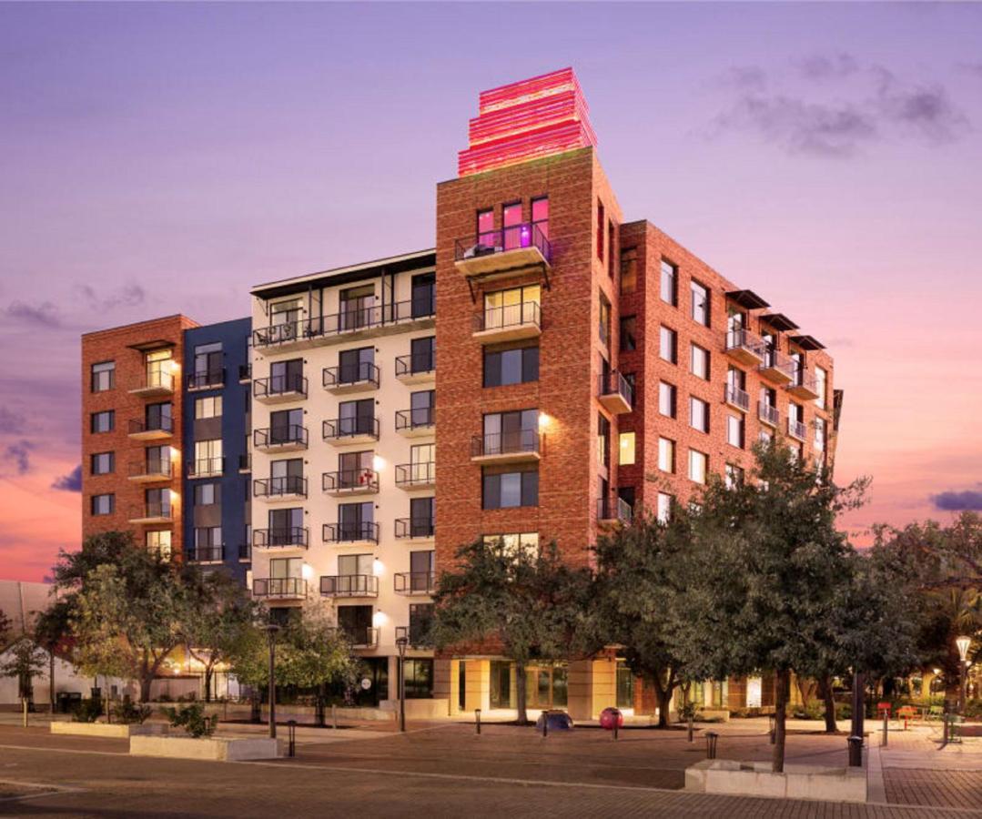 Aparthotel Downtown By Barsala