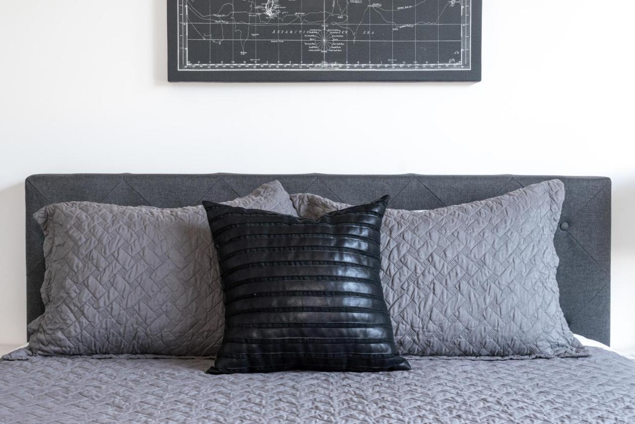 Aparthotel Downtown By Barsala *