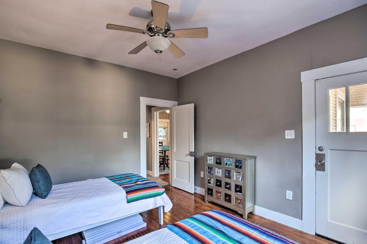 Charming Getaway Less Than 1 Mi To Dtwn And River Walk! *
