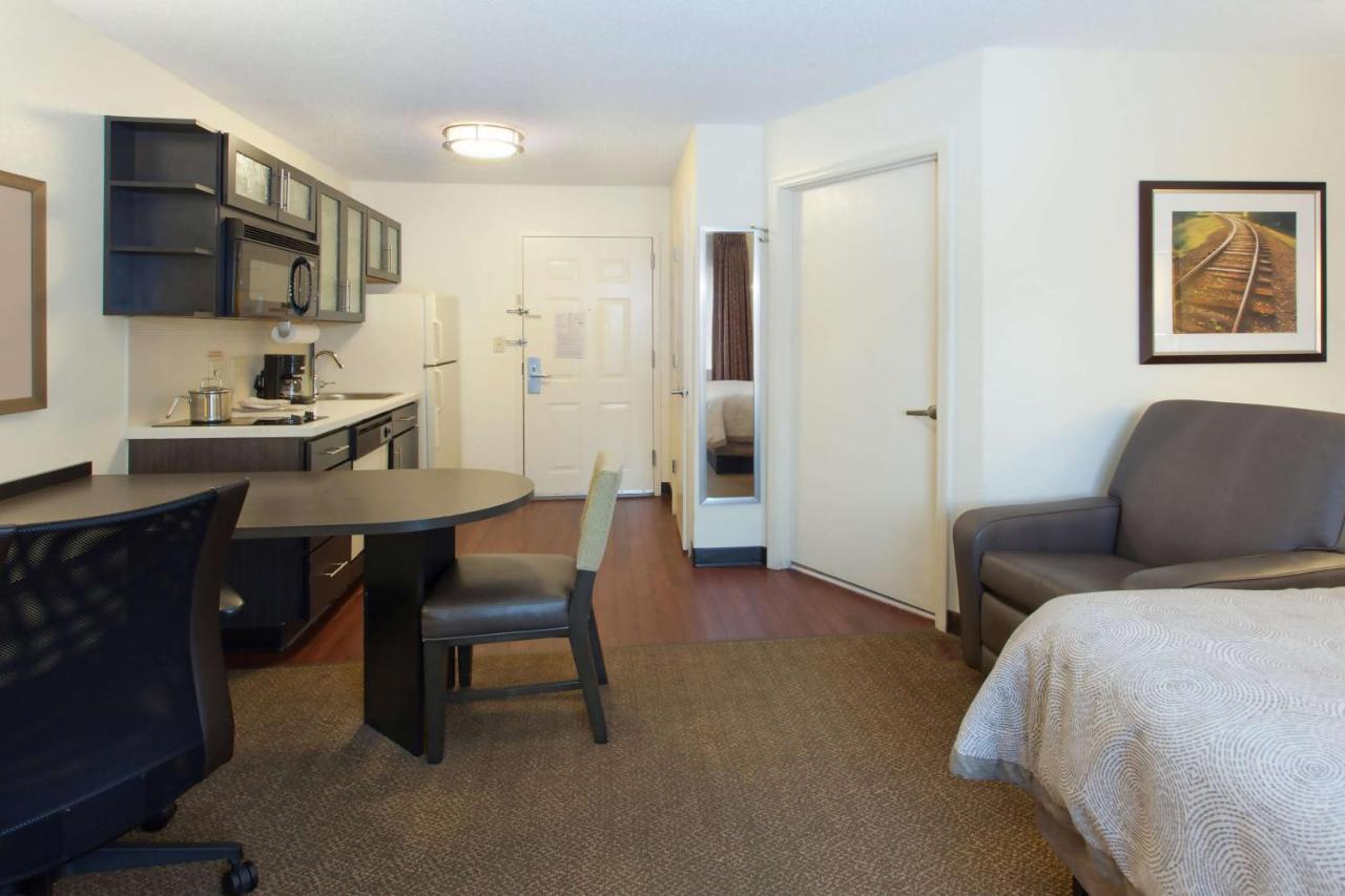 Sonesta Simply Northwest - Medical Center Hotel 3*