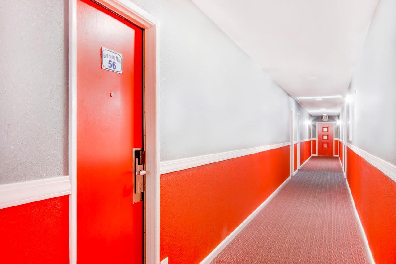 Americas Best Value Airport South Motel 2*