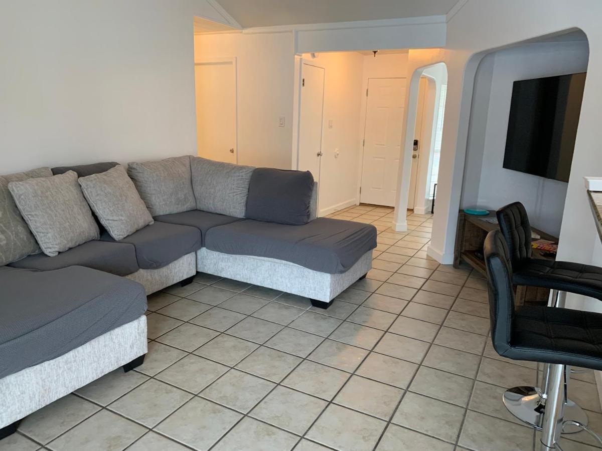 Holiday home Cheerful 3-bedroom With A Pool San Antonio
