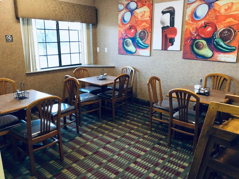 Days & By Wyndham North/stone Oak 2* San Antonio