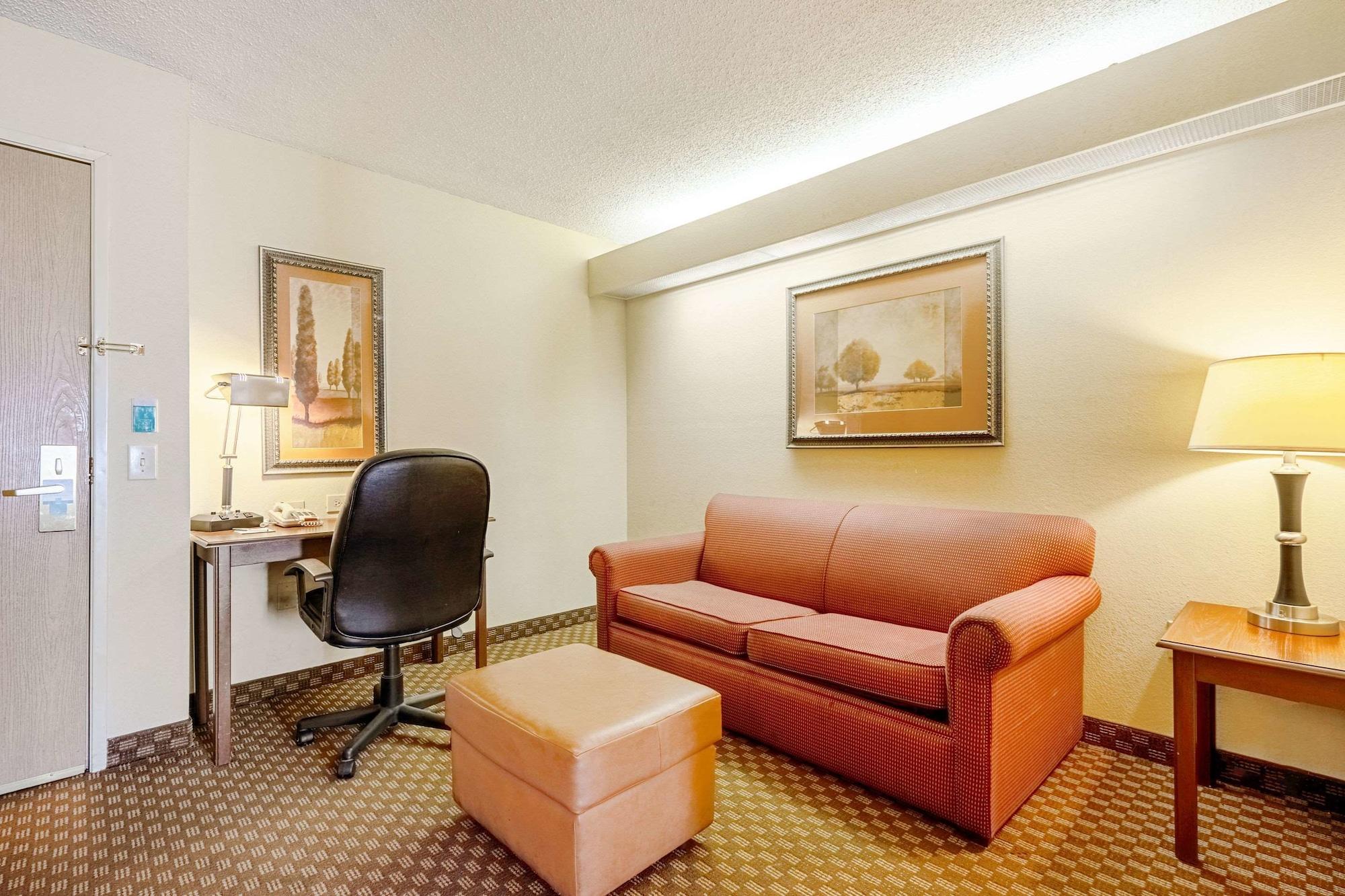 Quality Northeast 3* San Antonio