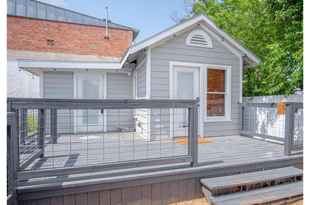 Adorable So Close To Amazing Downtown Guest house *