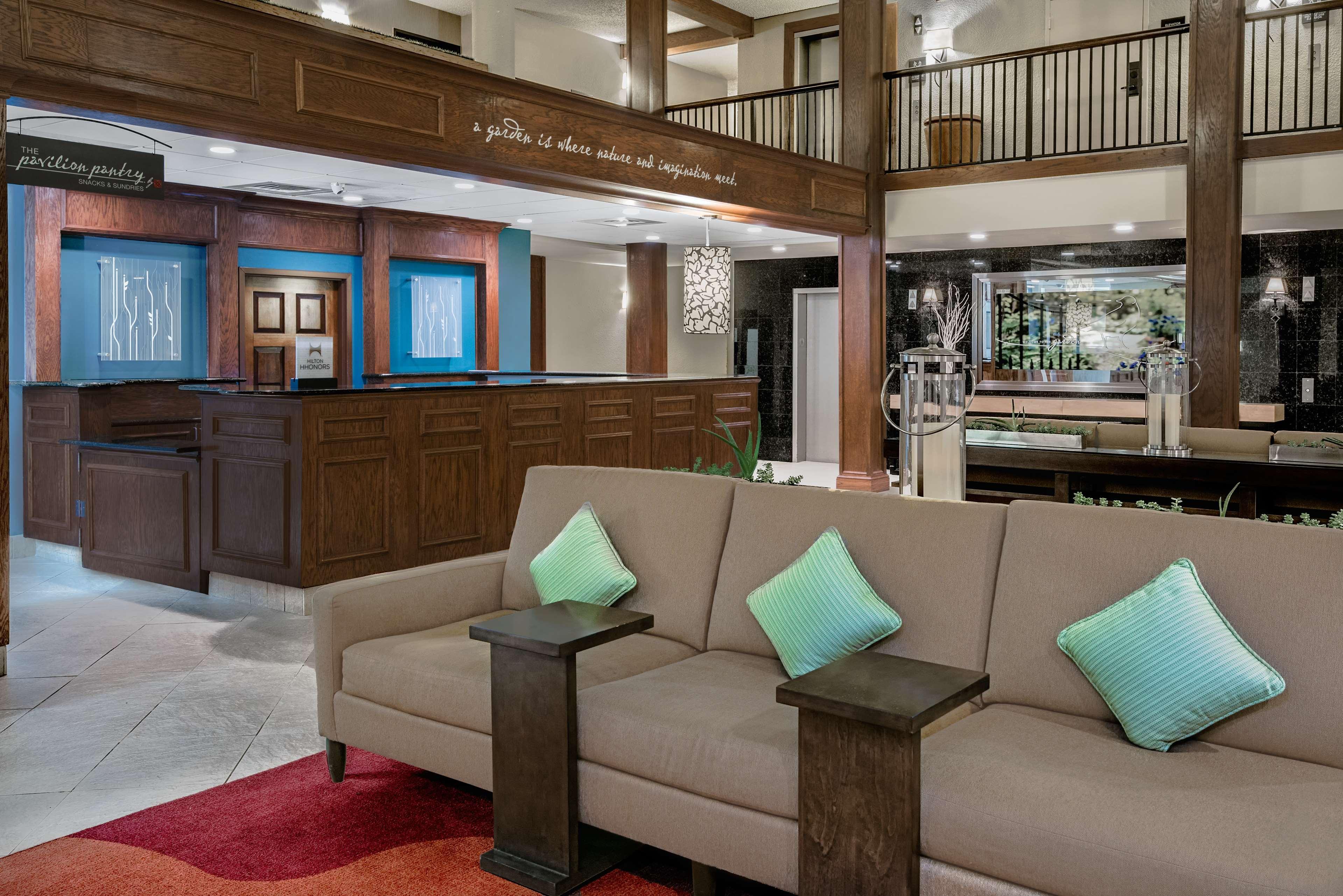 Hotel Hilton Garden Airport 3*