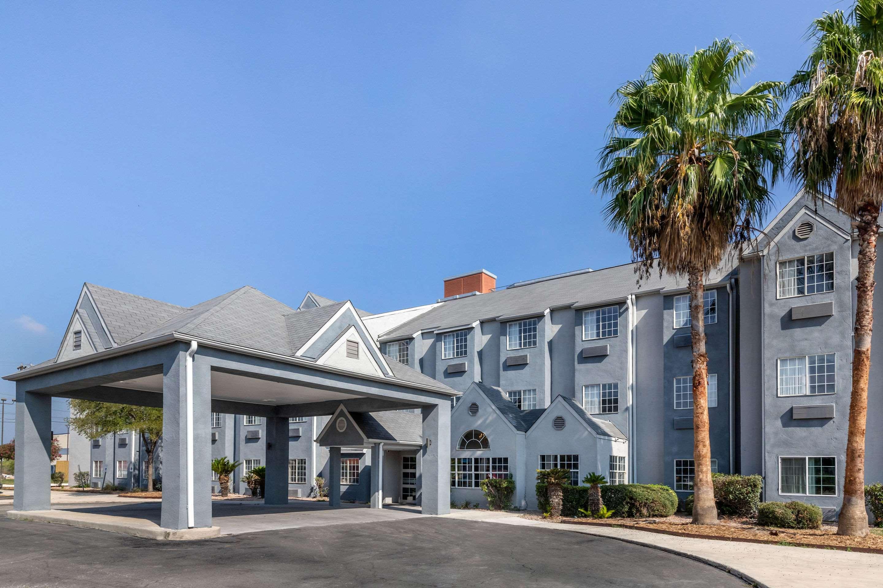 Quality Downtown - Near Market Square