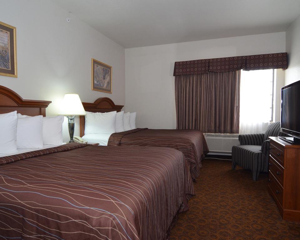 Quality Hotel 3*