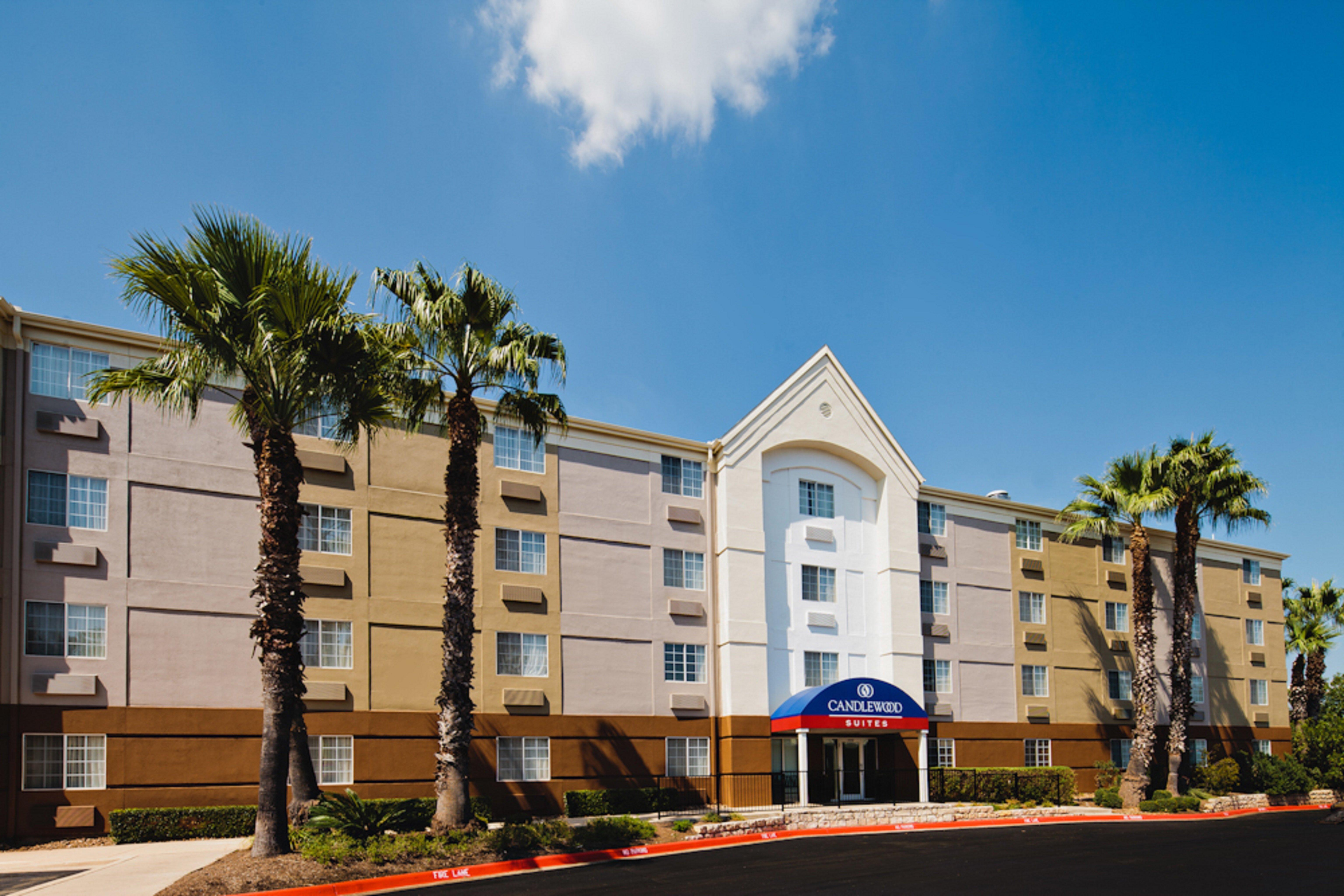Sonesta Simply Northwest - Medical Center Hotel 3*