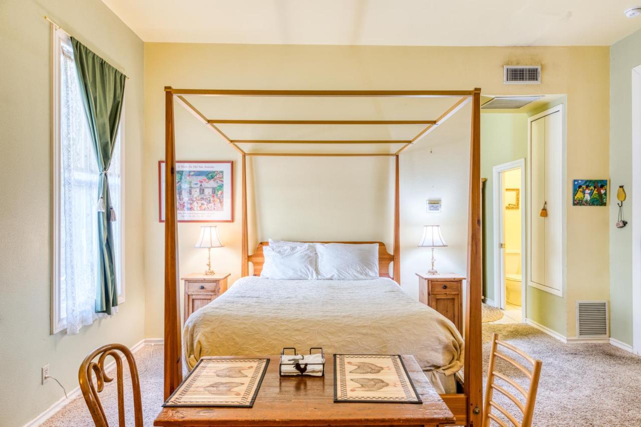 Yellow Rose 4* San Antonio
