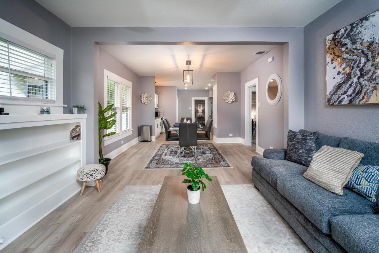 Spacious Near Downtown *