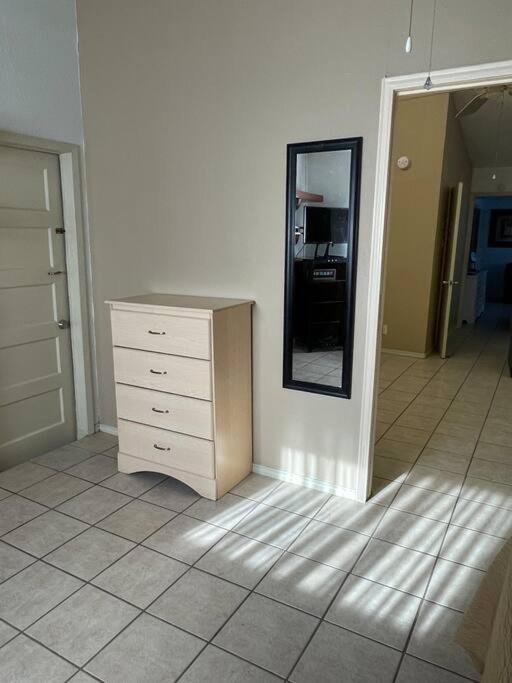 Apartment Large Piece Of Heaven Back House *