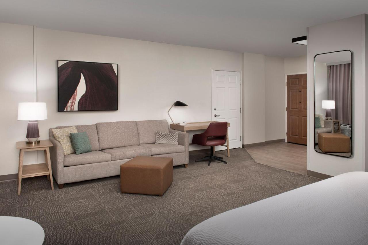 Hotel Staybridge Airport By Ihg San Antonio
