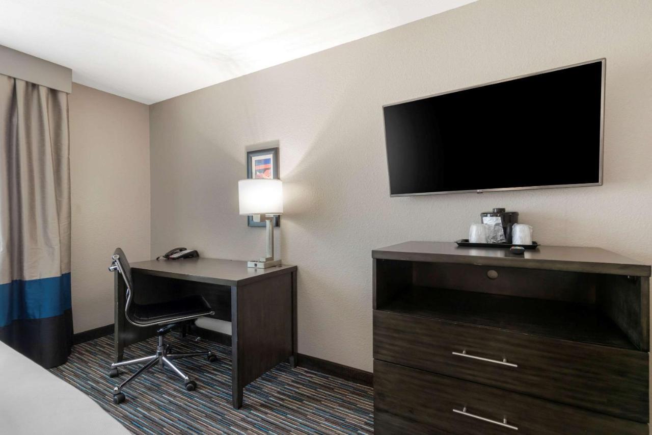 Hotel Comfort & Near Medical Center San Antonio