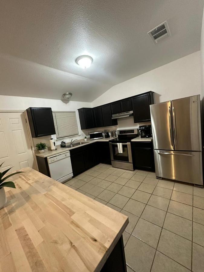 New Remodel - Close To Sea World- Family Friendly *