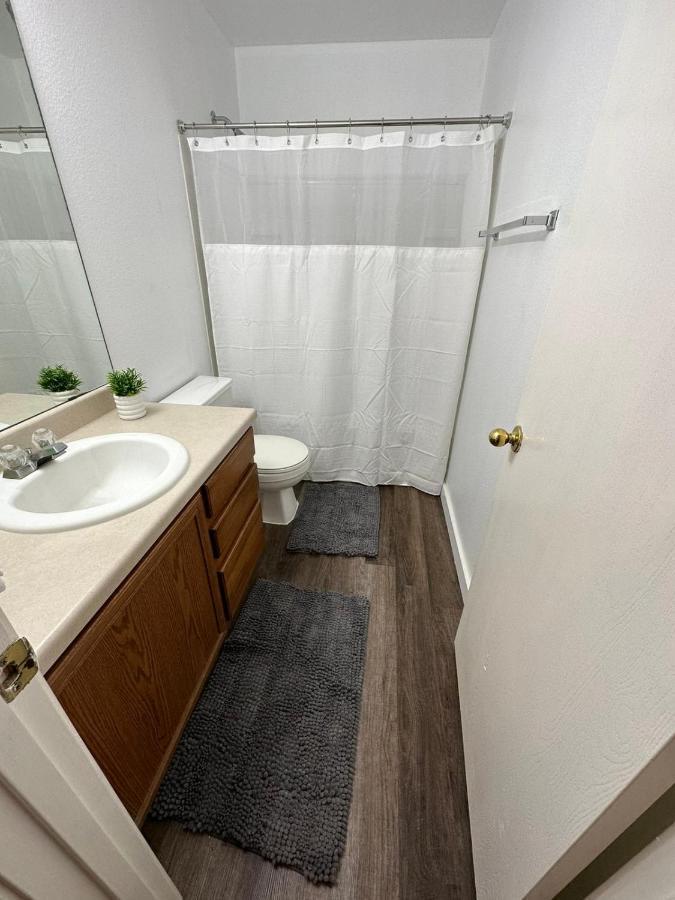 New Remodel - Close To Sea World- Family Friendly *