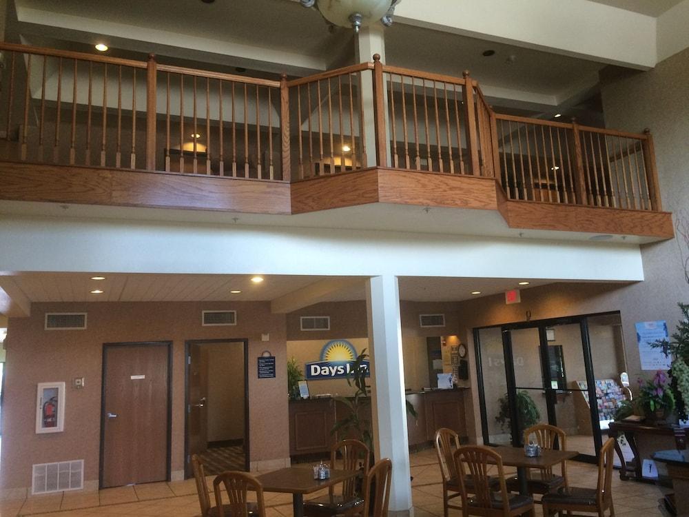 Days & By Wyndham North/stone Oak San Antonio