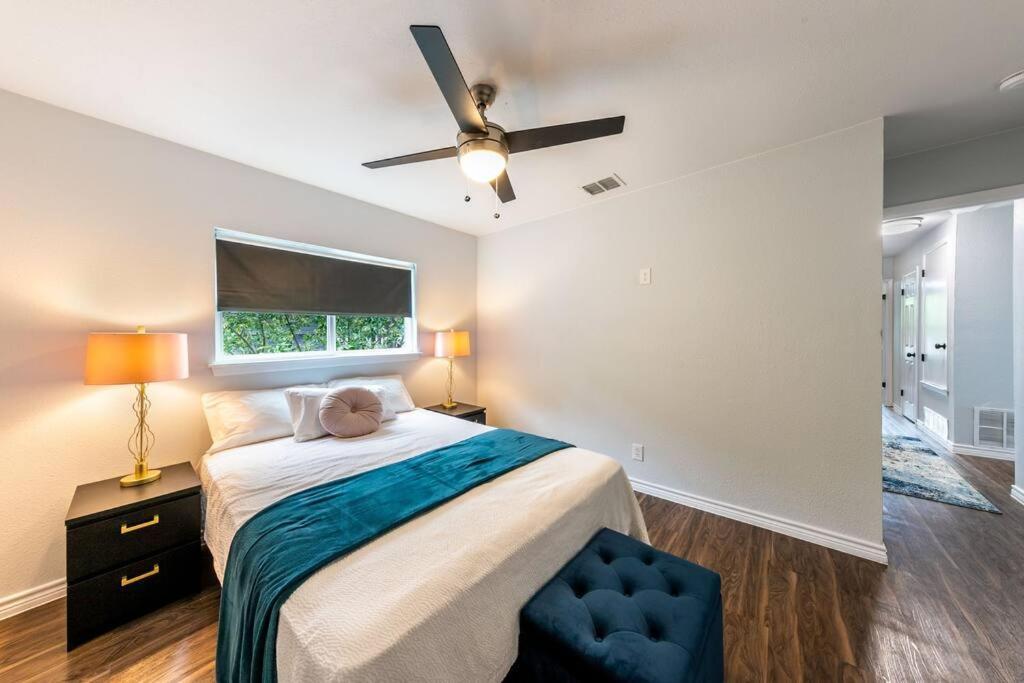 Elite Retreat At La Cantera, 6 Flags, The Rim, Utsa, Seaworld - Casa Glam Sa Holiday home